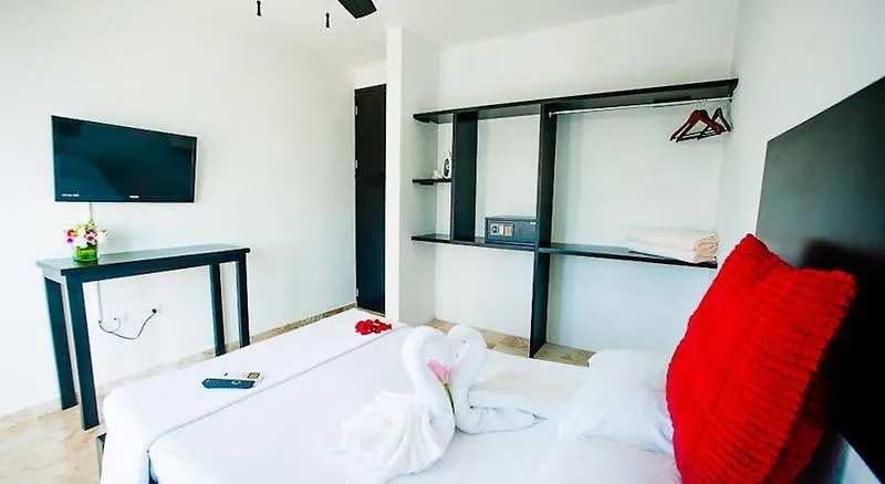 La Playa Condo Playa del Carmen Aparthotel