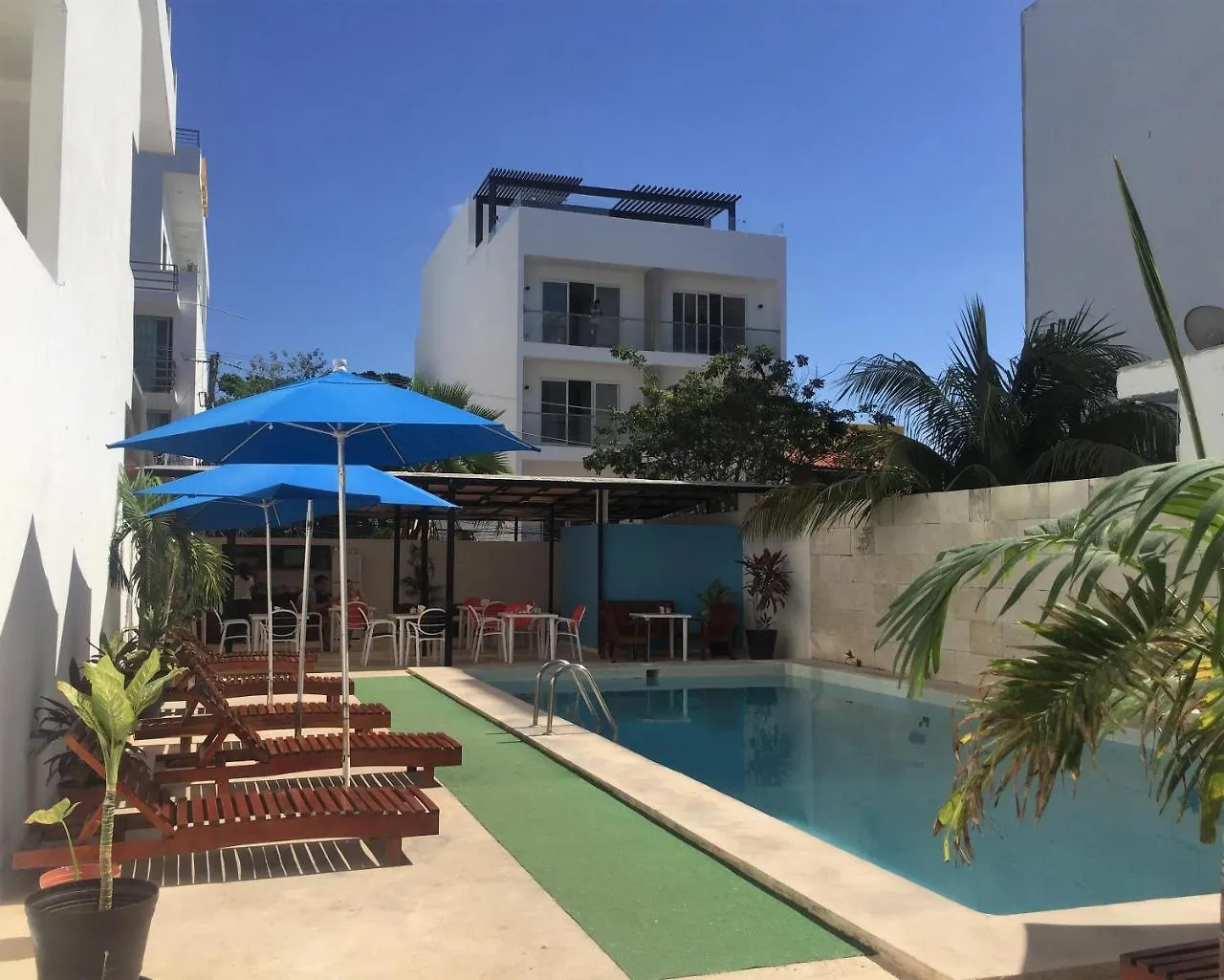 Aparthotel La Playa Condo Playa del Carmen