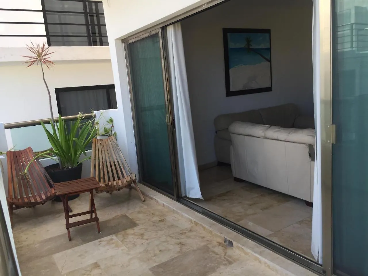 *** Apartahotel La Playa Condo Playa del Carmen México